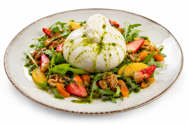 Burrata in Salad